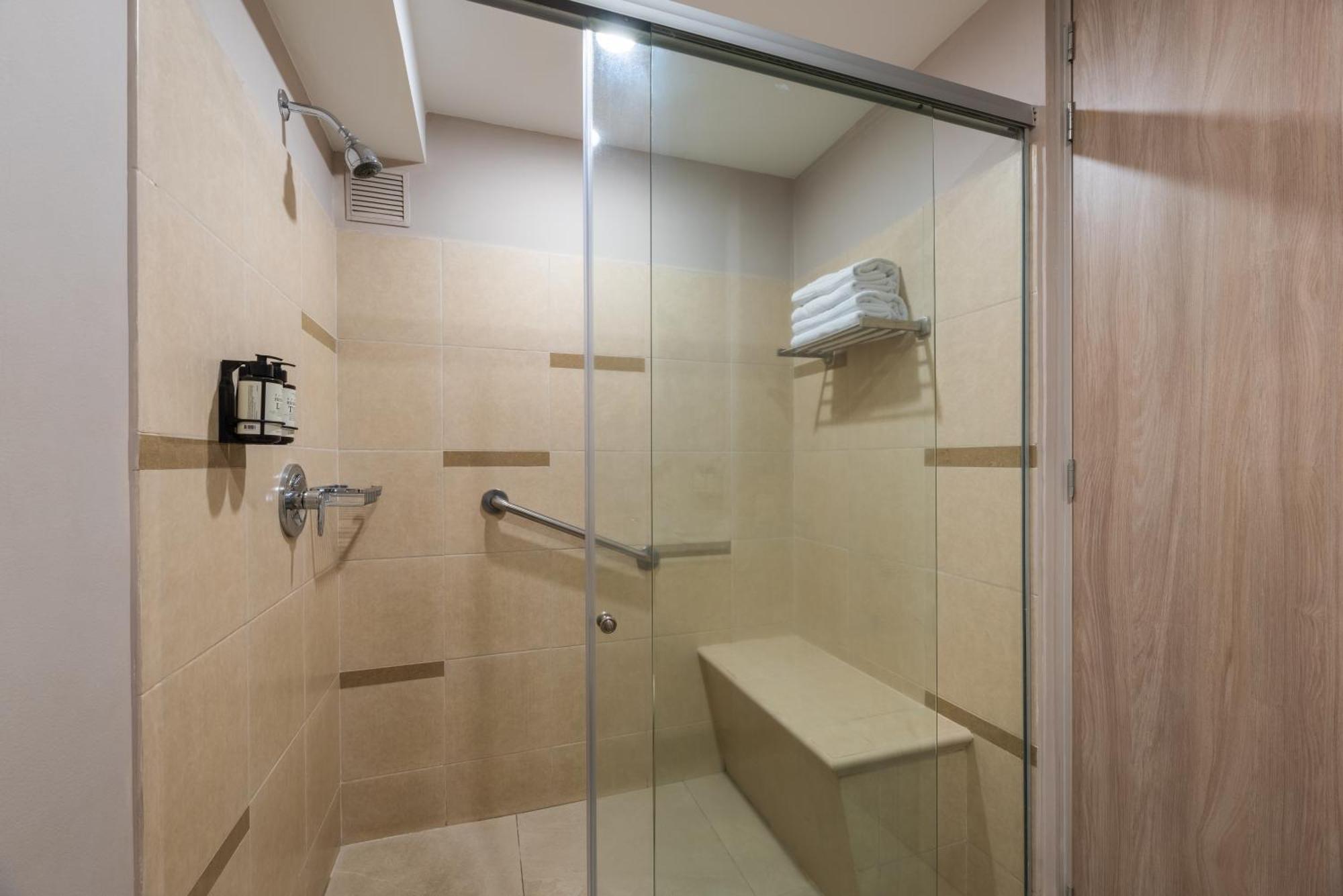Estelar Aparthotel