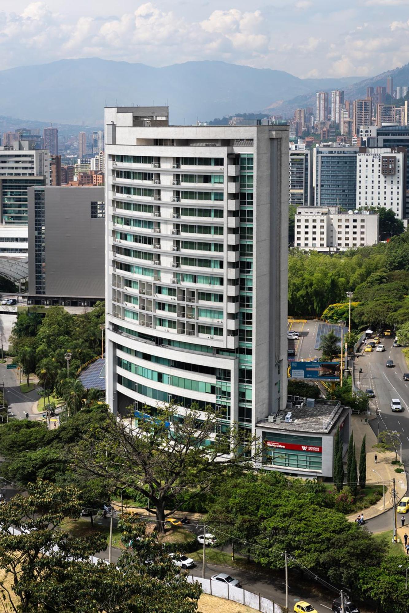 Estelar Aparthotel